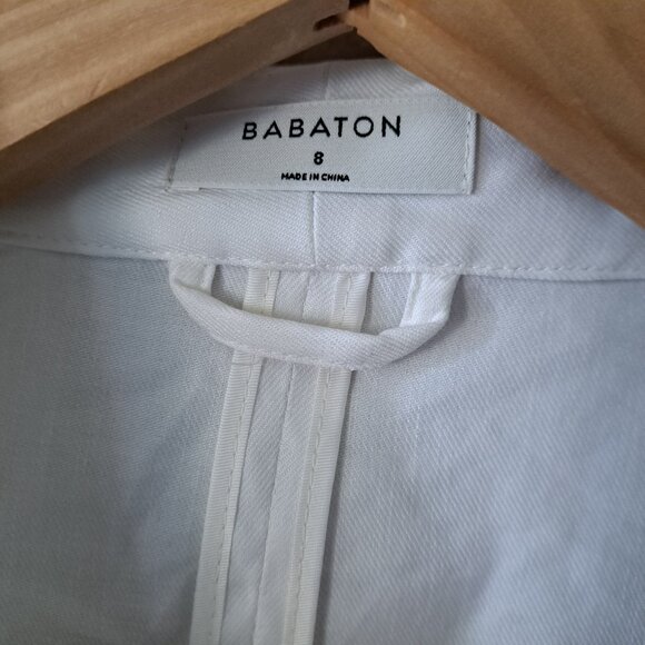 💚Babaton Modern Minimalist Mirror Crepe Blazer with Ruched Sleeves White Size 8 - Picture 12 of 14